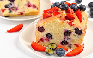 baked pastry with blueberry toppings